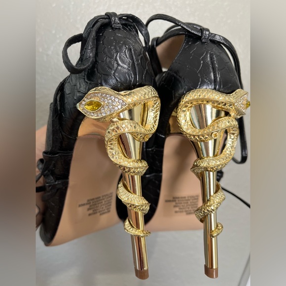 Embellished stilleto sandal with wraparound styling. - Picture 4 of 7